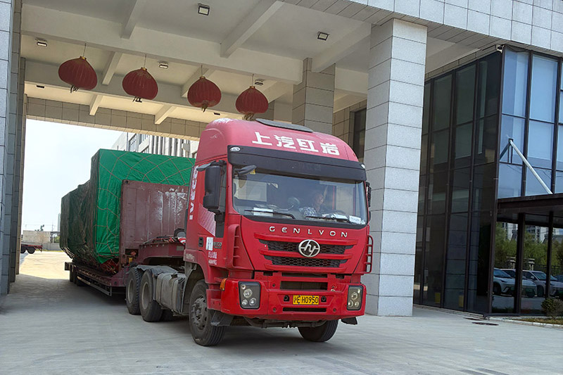 Shipment pro domesticis et transmarinis mercatus